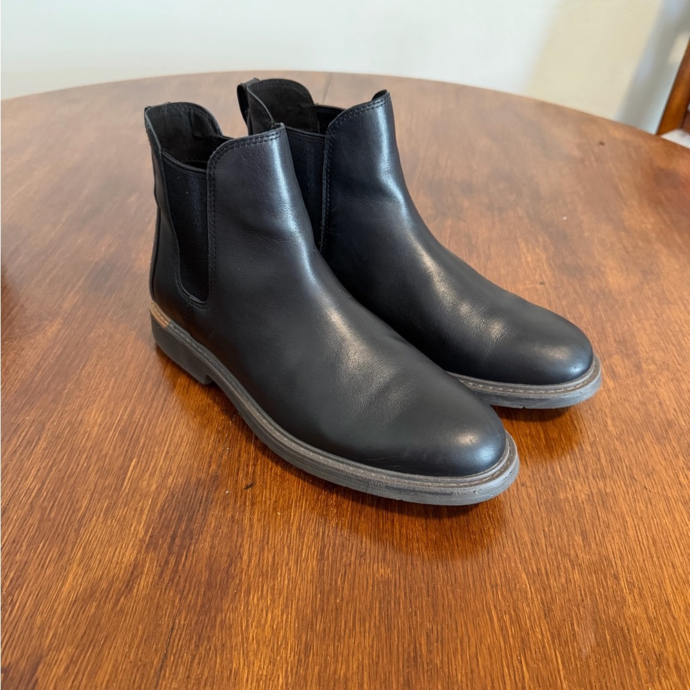 Black Leather Chelsea Boots